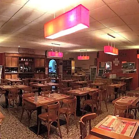 Hotel Les Voyageurs Les Sables-dʼOlonne