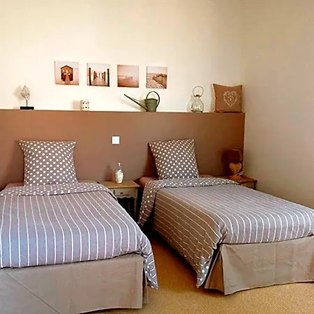 Les Voyageurs Hotel 2*