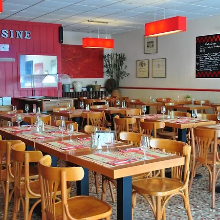 Les Voyageurs فندق 2*